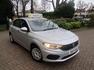 Used Fiat Tipo Easy 95 HP (69 kW) 2017 Metallic silver Hatchback