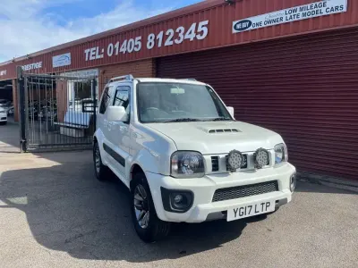 Used Suzuki Jimny SZ4 85 HP (62 kW) 2017 White SUV