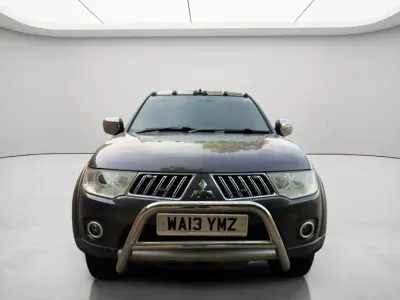 Käytetty Mitsubishi L200