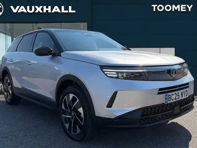 Used Vauxhall Grandland X GSe 145 HP (106 kW) 2025 Grey SUV