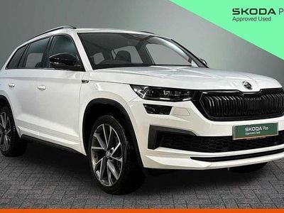 Used Skoda Kodiaq SportLine 150 HP (110 kW) 2022 Moon white metallic SUV