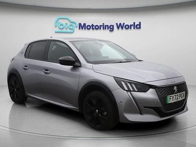 Peugeot e-208