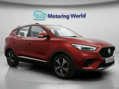 Usado MG ZS Excite 106 HP (77 kW) 2023 Vermelho SUV
