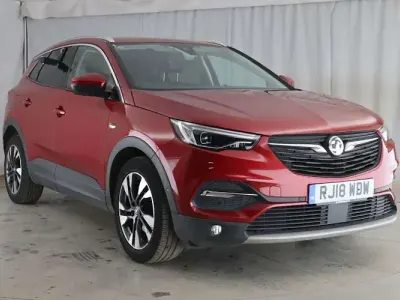 Used Vauxhall Grandland X Sport 131 HP (96 kW) 2018 Red SUV