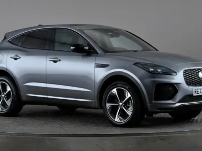 Usado Jaguar E-Pace R-Dynamic 309 HP (227 kW) 2023 Cinzento SUV