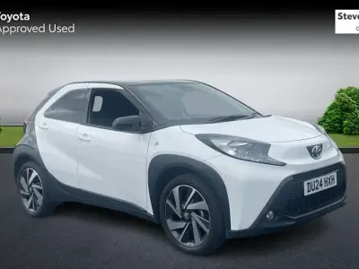 Used Toyota Aygo X 72 HP (52 kW) 2024 White SUV