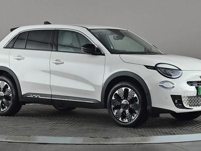 Used Fiat 600 La Prima 114 kW (156 HP) 2025 White SUV