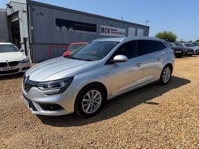 Silver Used 2017 Renault Mégane GrandTour Dynamique Estate | £7,699 (Fair price)