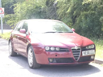 Used Alfa Romeo 159 Lusso 200 HP (147 kW) 2007 Red Estate