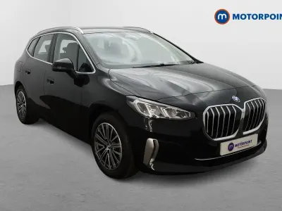 Begagnad BMW 225 Luxury Line 2023 Svart Kombi