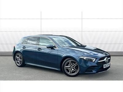Begagnad Mercedes A180 Executive 136 HK (100 kW) 2020 Blå Halvkombi