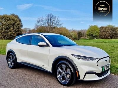 Used Ford Mustang Standard Range 269 HP (197 kW) 2021 White Hatchback