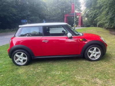 Used Mini Cooper D Hatch 110 HP (80 kW) 2009 Red Hatchback