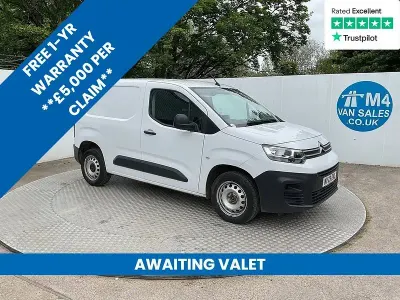 Used Citroën Berlingo 100 HP (73 kW) 2023 White MPV