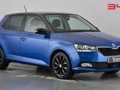 Used Skoda Fabia Colour Edition 75 HP (55 kW) 2019 Race blue Hatchback