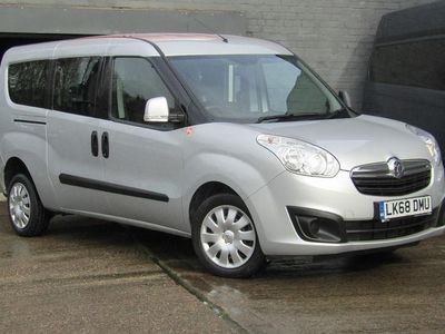 Used Vauxhall Combo 95 HP (69 kW) 2018 Silver MPV