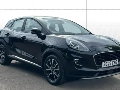 Usado Ford Puma Titanium 155 CV (114 kW) 2023 Negro SUV
