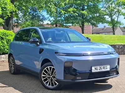 New Leapmotor B10 160 kW (218 HP) 2026 Blue SUV