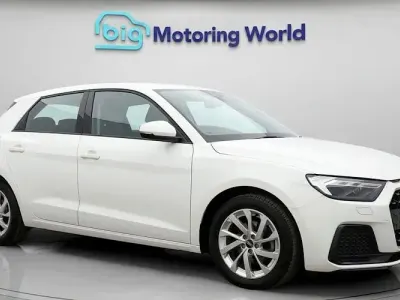 Used Audi A1 Sportback Sport 110 HP (80 kW) 2021 White Hatchback