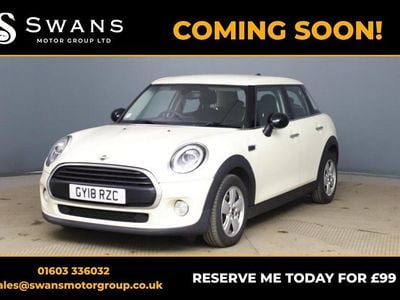 Usado Mini Cooper Hatch 2018 Branco Citadino