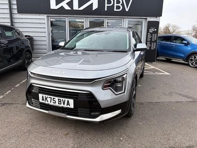 Gebraucht Kia Niro 2025 Grau SUV