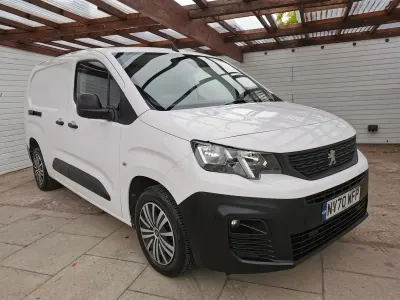 Used Peugeot Partner 2021 White MPV