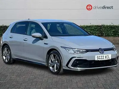 Second-hand VW Golf VIII R-line 150 CP (110 kW) 2022 Gri Hatchback