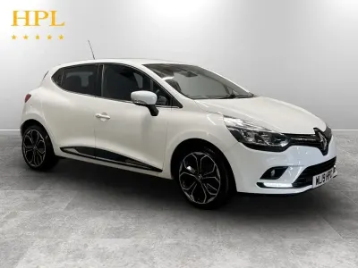 Used Renault Clio IV Iconic 90 HP (66 kW) 2019 White Hatchback