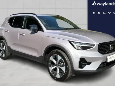 Used Volvo XC40 Plus 161 HP (118 kW) 2025 Silver SUV