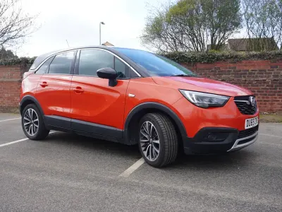 Used Vauxhall Crossland X Elite 83 HP (61 kW) 2019 Orange SUV