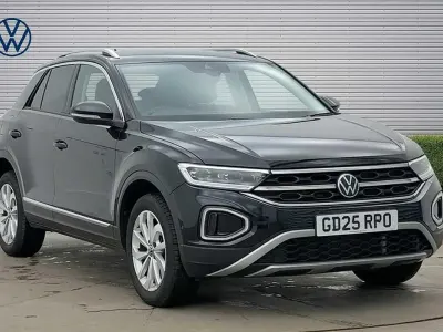 Used VW T-Roc Style 150 HP (110 kW) 2025 Black SUV