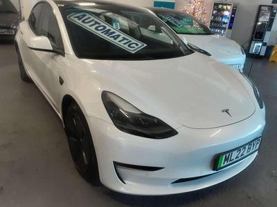 White Used 2022 Tesla Model 3 Long Range AWD Sedan | £14,771 (Fair price)