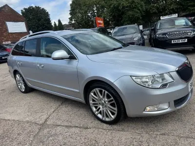 Used Skoda Superb Elegance 170 HP (125 kW) 2012 Silver Estate