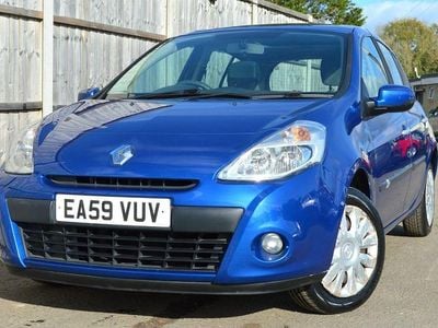 Blue Used 2009 Renault Clio II Expression Hatchback | £2,949 (Fair price)