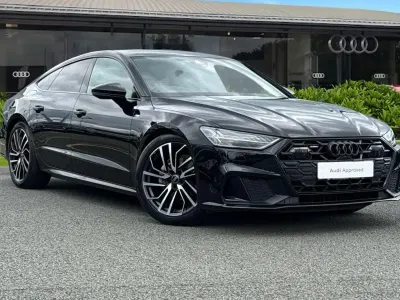 Usado Audi A7 Black Edition 245 HP (180 kW) 2024 Preto Sedan