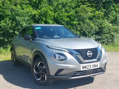 Used Nissan Juke N-Connecta 114 HP (83 kW) 2023 Silver SUV