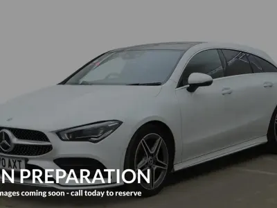Begagnad Mercedes CLA220 AMG Line Premium Plus 2020 Vit Sedan