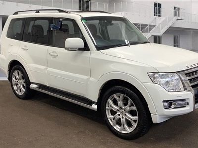 used Mitsubishi Shogun 3.2 DI DC SG5 (7 Seat) SUV Diesel Auto 4WD Euro 6 LWB 5dr Just 46,291 Miles from New / Panoramic R