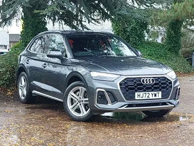 Usado Audi Q5 S-Line 204 HP (150 kW) 2022 Cinzento SUV