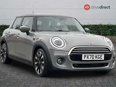 Usado Mini Cooper Exclusive 136 CV (100 kW) 2020 Gris Utilitario