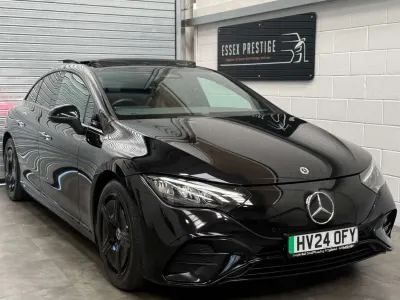 Usado Mercedes EQE300 AMG Line Premium 180 kW (245 HP) 2024 Preto Sedan