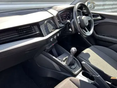 Used Audi A1 Design 94 HP (69 kW) 2022 White SUV