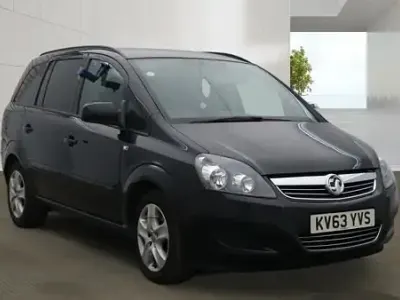 Used Vauxhall Zafira 115 HP (84 kW) 2013 Black MPV