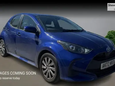Begagnad Toyota Yaris Hybrid 116 HK (85 kW) 2026 Halvkombi