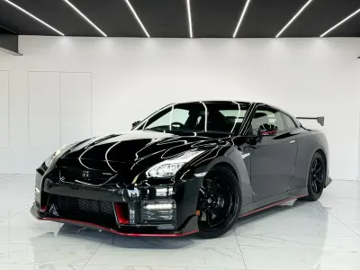 Used Nissan GT-R Nismo 591 HP (434 kW) 2016 Black Coupe