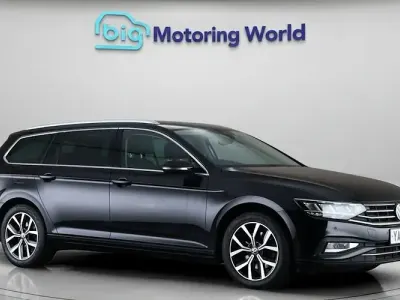 Used VW Passat SEL 150 HP (110 kW) 2023 Black Estate