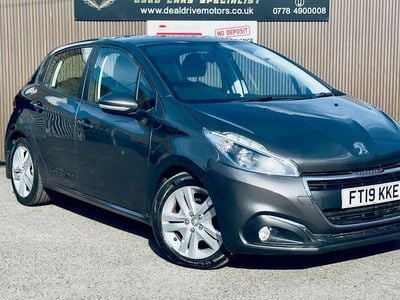 Used Peugeot 208 Active 101 HP (74 kW) 2019 Grey Hatchback