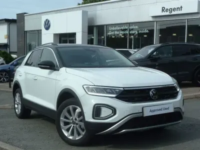 Used VW T-Roc Match 150 HP (110 kW) 2025 White SUV