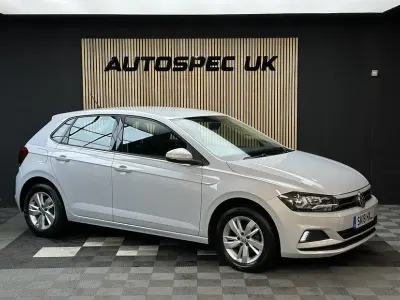 Used VW Polo SE 95 HP (69 kW) 2018 Silver Hatchback