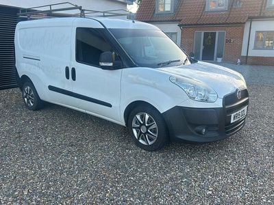 White Used 2015 Fiat Doblò MPV | £3,750 (Fair price)